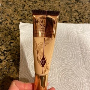Charlotte Tilbury Beautiful Skin Foundation cool 3
